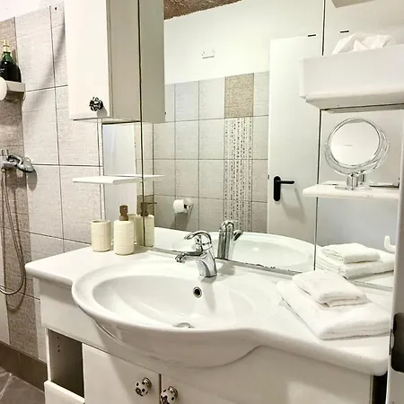 Apartma Olive & Spice Κόπερ